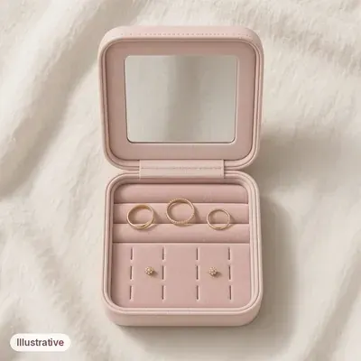 Illustration of the Travel Jewellery Case with Mirror